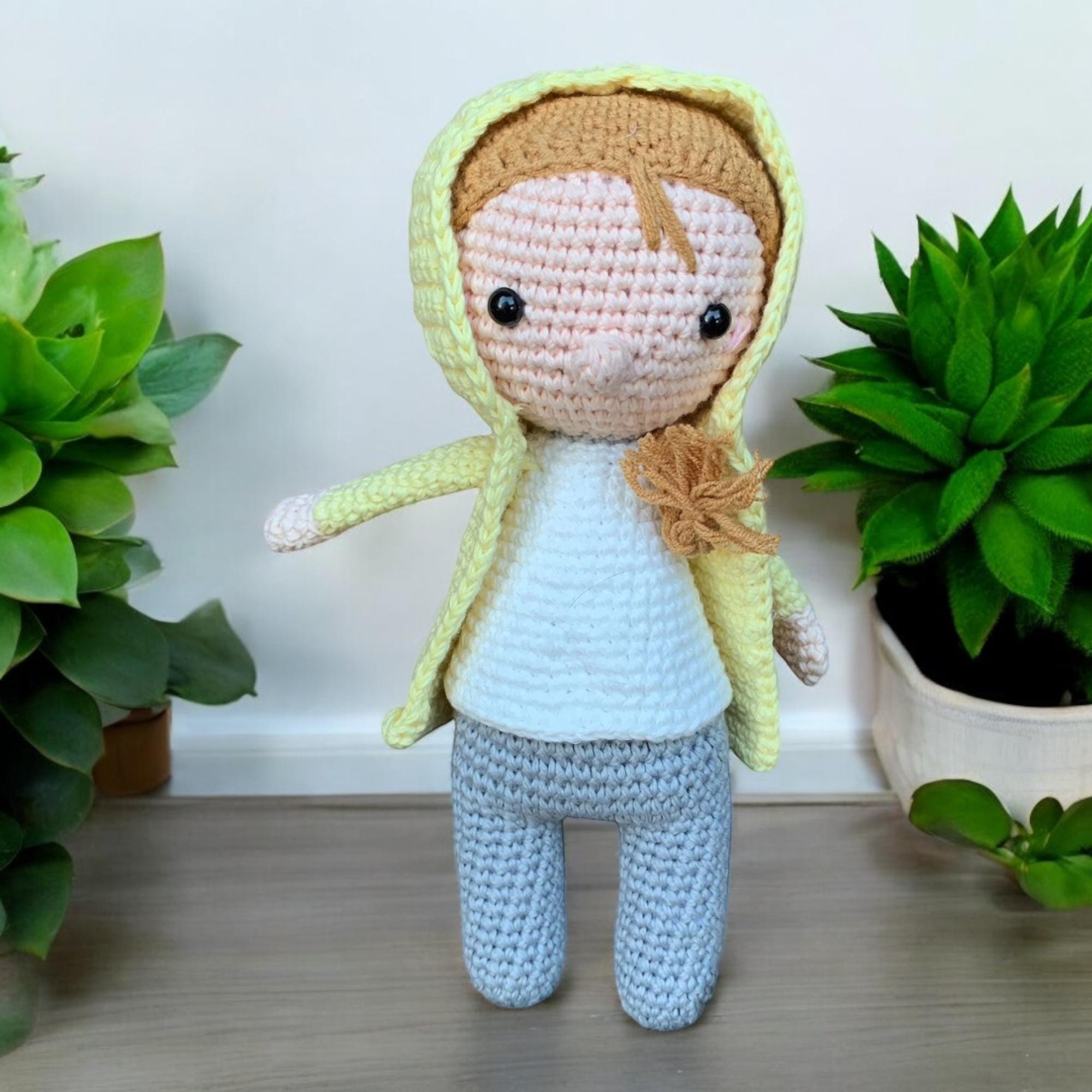 Cute Crochet Greta Thunberg Doll | Small Amigurumi Thunberg Plush Toy | Stuffed Greta Thunberg figurine | Collection of Influential Women