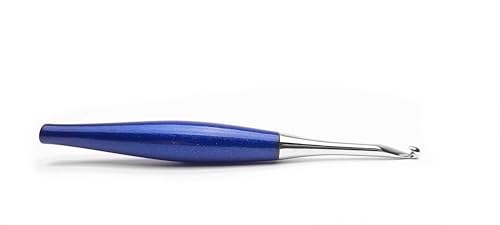 Furls Crochet Hook, Odyssey Navy Blue, Nickel Plated Tip for Effortless Glide, Ergonomic Handle Crochet Hooks 7"