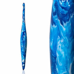 FURLS Streamline Swirl Aquarius Crochet Hook 7"