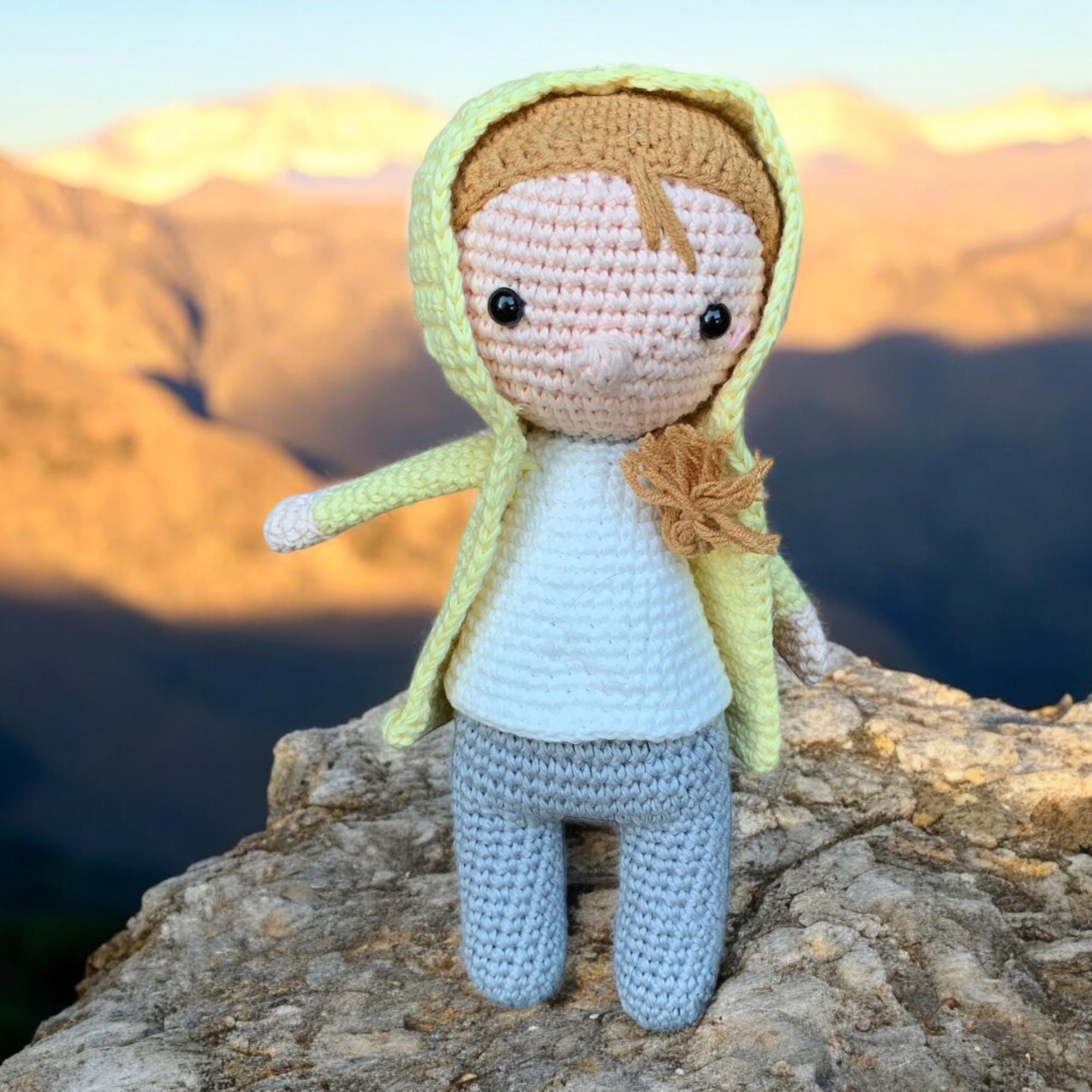 Cute Crochet Greta Thunberg Doll | Small Amigurumi Thunberg Plush Toy | Stuffed Greta Thunberg figurine | Collection of Influential Women