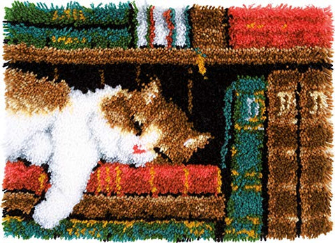 Cat on Bookshelf - Latch Hook Rug / Vervaco / PNV149896