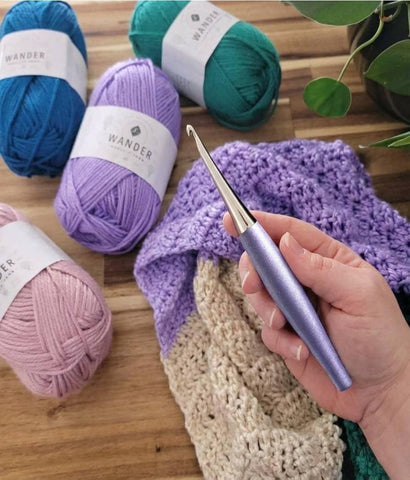 Furls Crochet Hook, Odyssey Nickel Plated Tip for Effortless Glide, Ergonomic Handle Crochet Hooks 7"