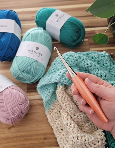 Furls Crochet Hook, PEACH Odyssey Nickel Plated, Discontiuned, Rare, New