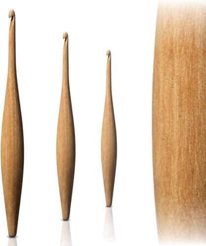 Furls Crochet Hook, Streamline Camwood, Ergonomic Handle Crochet Hooks 7"