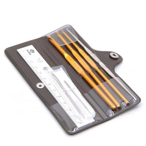 Tulip Crochet Hook Set, Classic One 7-PC Crochet Hook Set & Yarn Needles with Case