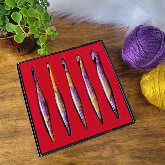 Furls Streamline Swirl Zodiac Sagittarius Crochet Hooks