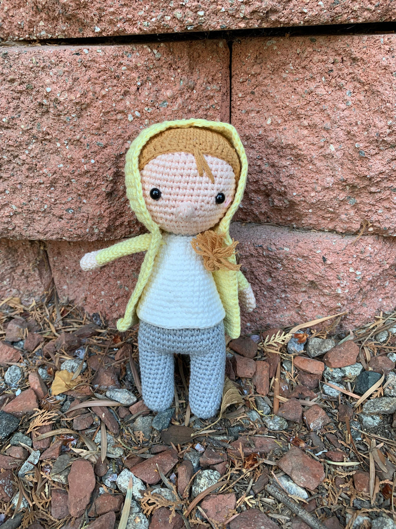 crochet cute Thunberg, crochet amigurumi Thunberg, amigurumi Thunberg, amigurumi Greta Thunberg, amigurumi crochet Thunberg, miniature Thunberg, Thunberg figurine, Greta Thunberg figurine, Greta Thunberg figure, mini Thunberg doll.