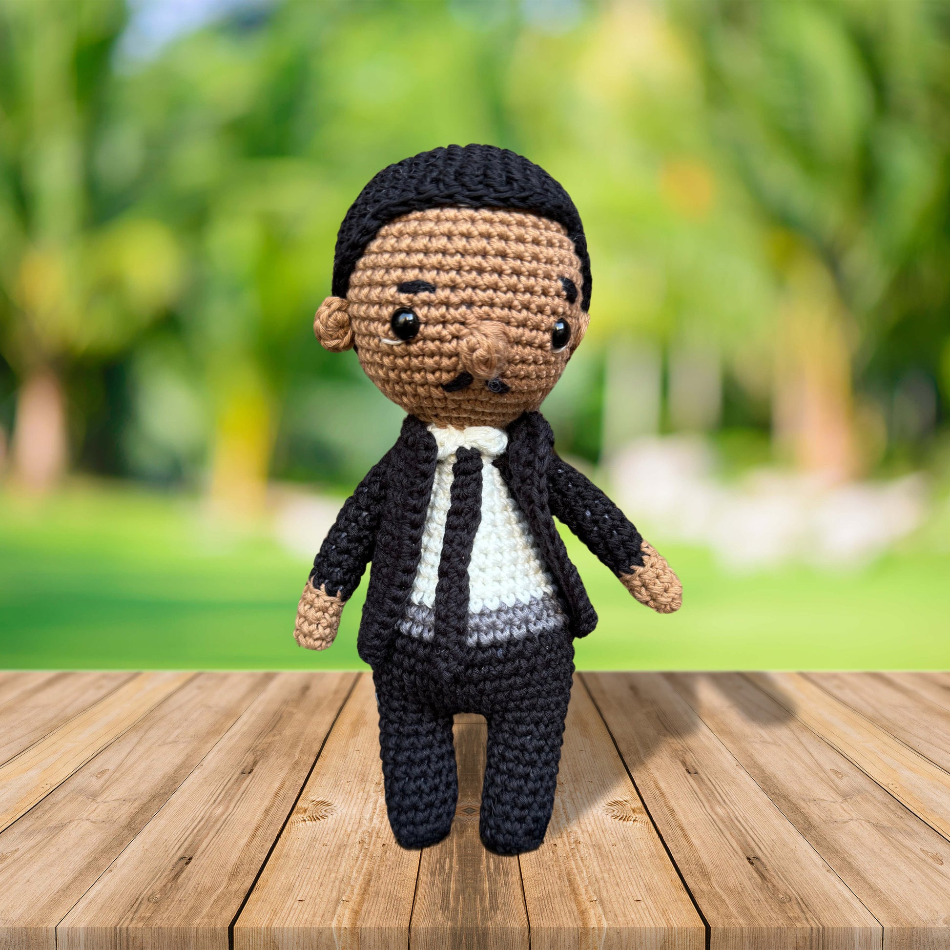 crochet plush martin luther, crochet stuffed martin luther, cute crochet martin luther, cute plush martin luther,martin luther king, martin doll, martin luther king toy, martin luther figurine, martin luther doll,