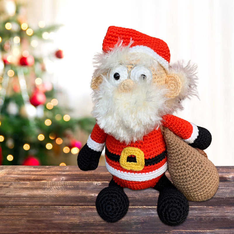 santa figurine, father christmas figures, crochet father christmas, figurine santa claus, christmas santa figurine, ssanta claus figurines for sale, santa figurines for sale, small santa figurines, small santa claus figurines